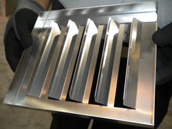 钣金加工企业如何通过引进自动化折弯成型设备降低生产成本,提高产品质量?-中山昆明尚亮环保科技研发有限公司-昆明尚亮环保科技研发有限公司 钣金加工企业如何通过引进自动化折弯成型设备降低生产成本,提高产品质量?-中山昆明尚亮环保科技研发有限公司-昆明尚亮环保科技研发有限公司