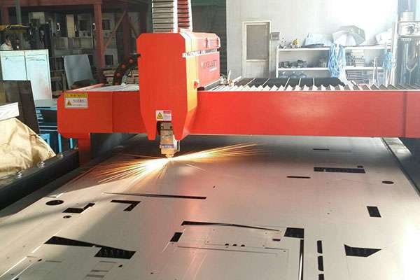 使用激光切割机精密度明显提升-昆明尚亮环保科技研发有限公司 使用激光切割机精密度明显提升-昆明尚亮环保科技研发有限公司