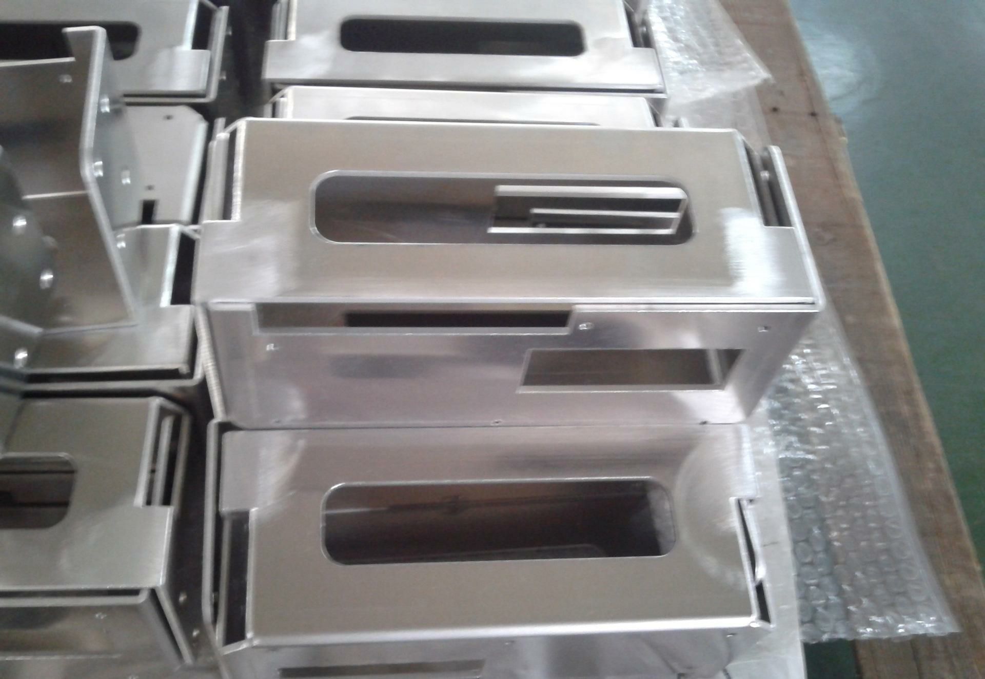 钣金加工时应如何选择材料？-昆明尚亮环保科技研发有限公司